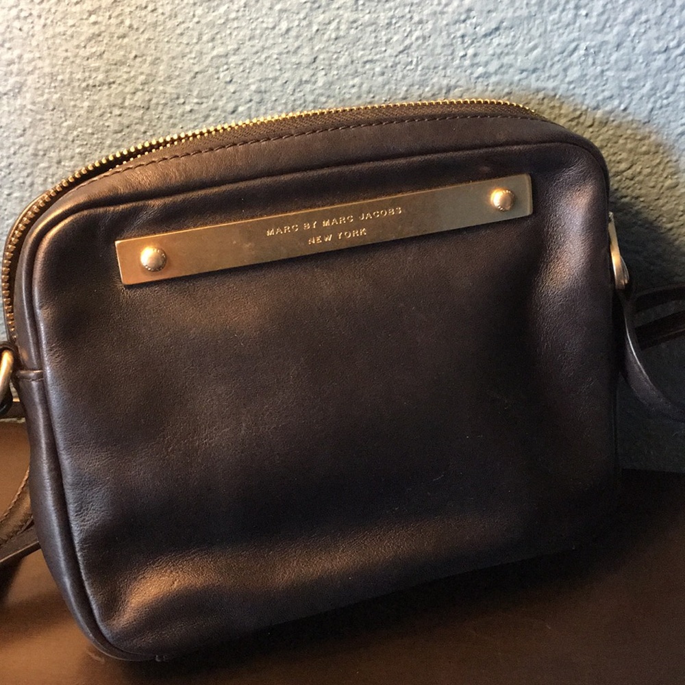 Small crossbody
